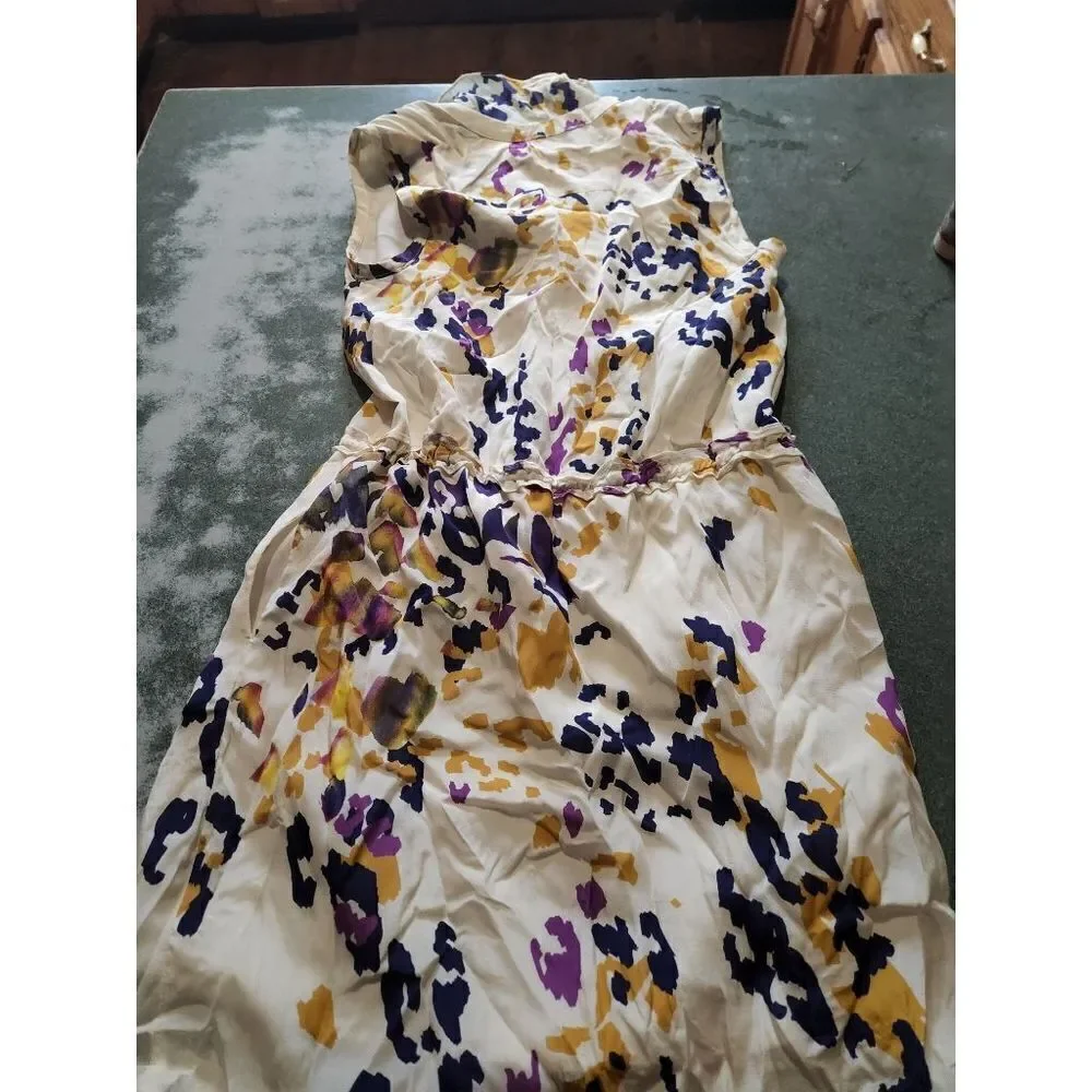 Greylin light floral tie waist dress sz Small